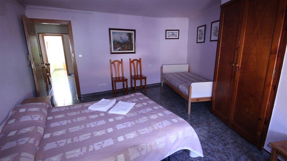 Hostal Porta De Nuria Ribes De Freser Exterior foto