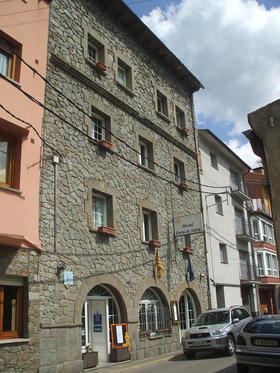 Hostal Porta De Nuria Ribes De Freser Exterior foto